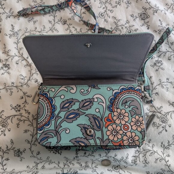 Vera Bradly, Crossbody wallet, blue/green paisley - Picture 1 of 5
